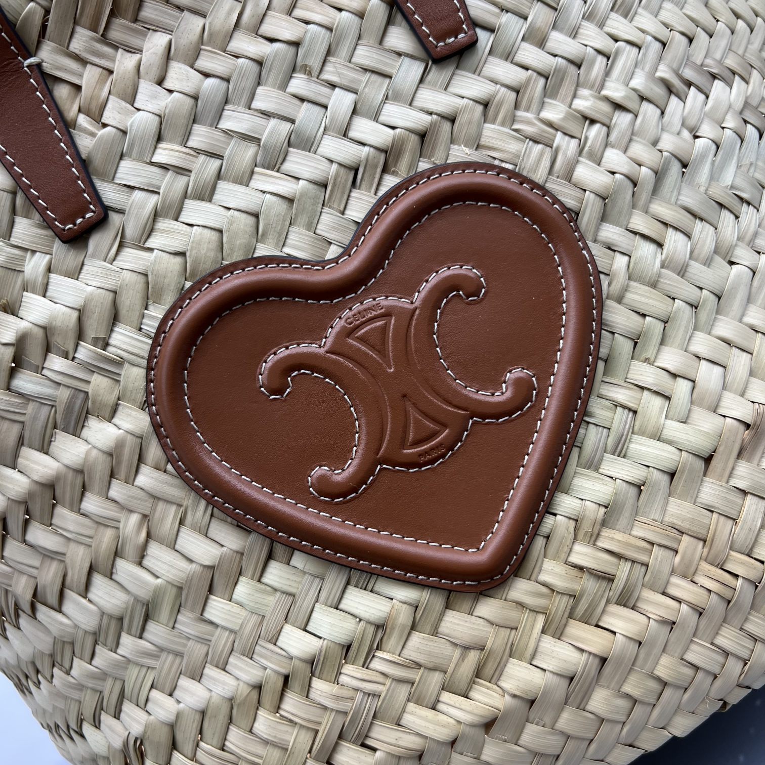 CE Teen Triomphe CE Classic Panier In Palm Leaves With Heart Patch Brown For Women 10in/25cm 194002DUI.04LU 