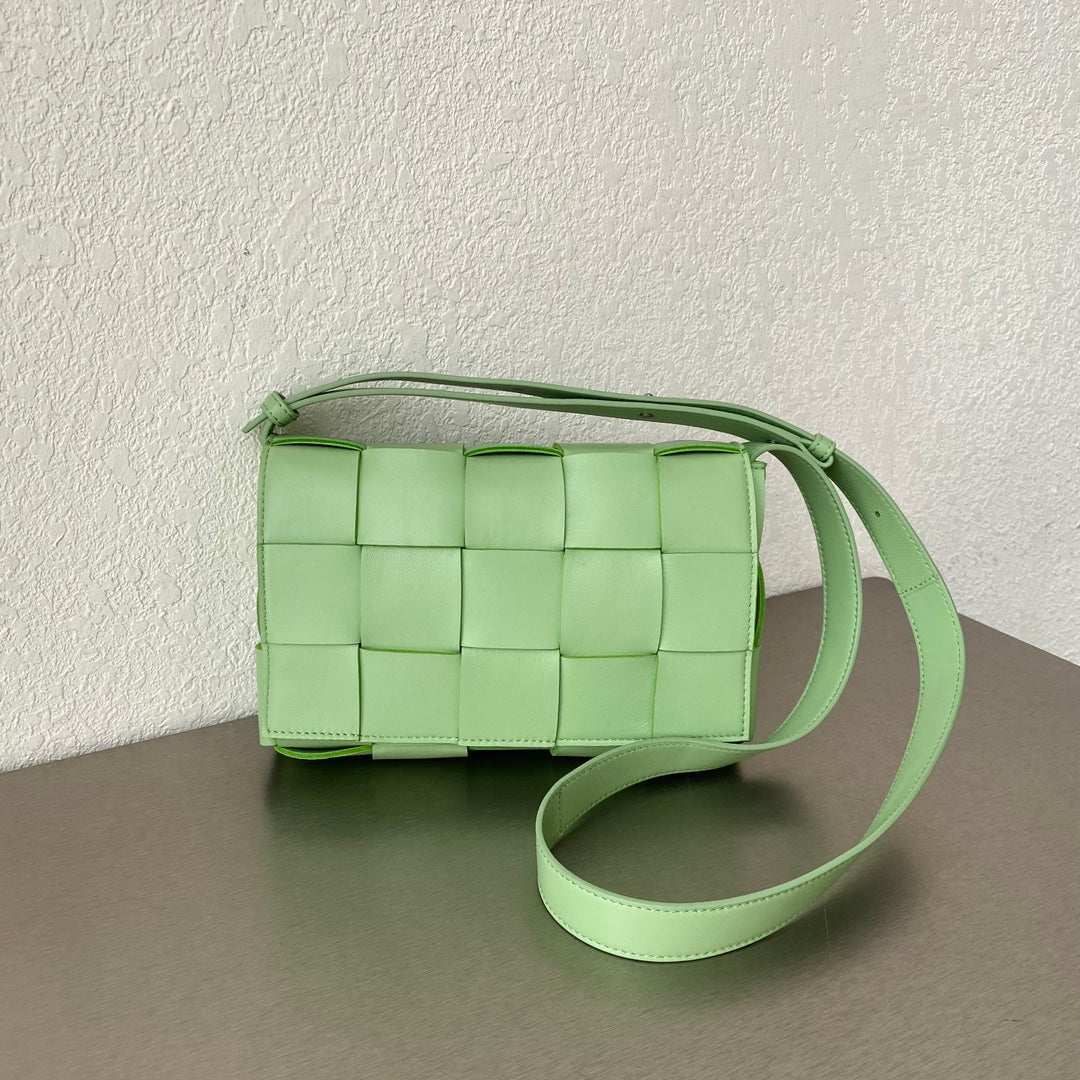 BV Cassette Green, For Women, Women’s Bags 9in/23cm