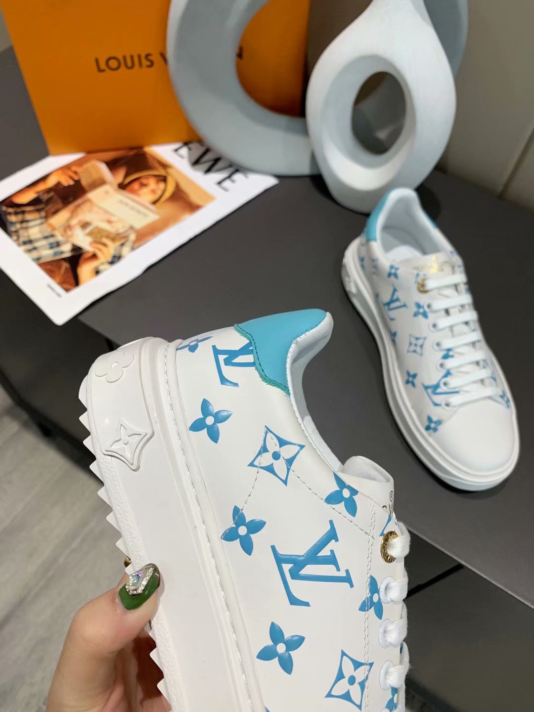 VO - LUV Casual Low Blue White Sneaker