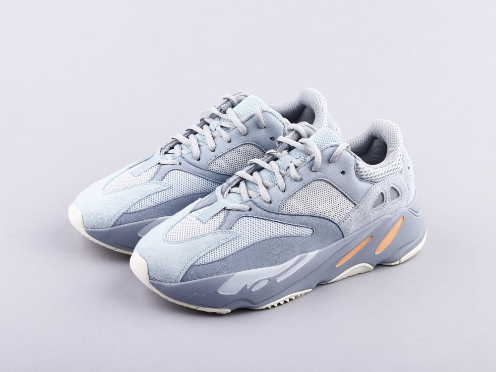 VO -Yzy 700 Inertia Sneaker