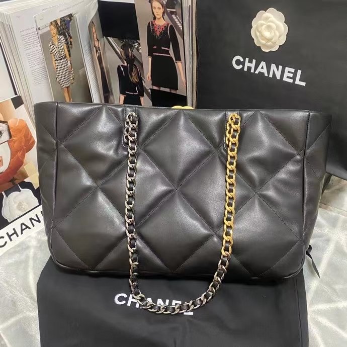 ChanelShopping ChanelBag 19 Black For Women, Women&#8217;s Bags 16in/41cm