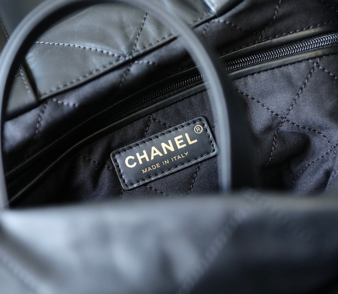 ChanelLarge Chanel22 Backpack Black For Women, Women&#8217;s Bags 19.9in/51cm AS3313 B08037 NH627