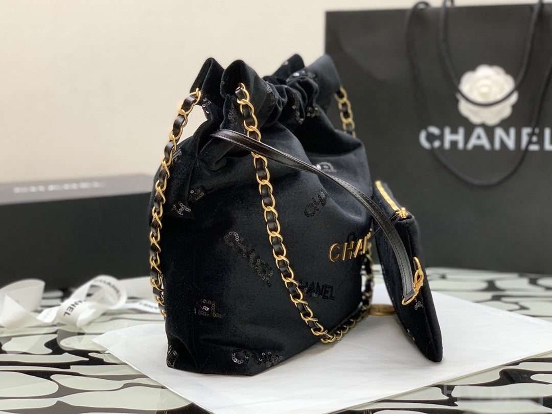 ChanelSmall Chanel22 Handbag Black For Women, Women&#8217;s Bags 11.8in/30cm