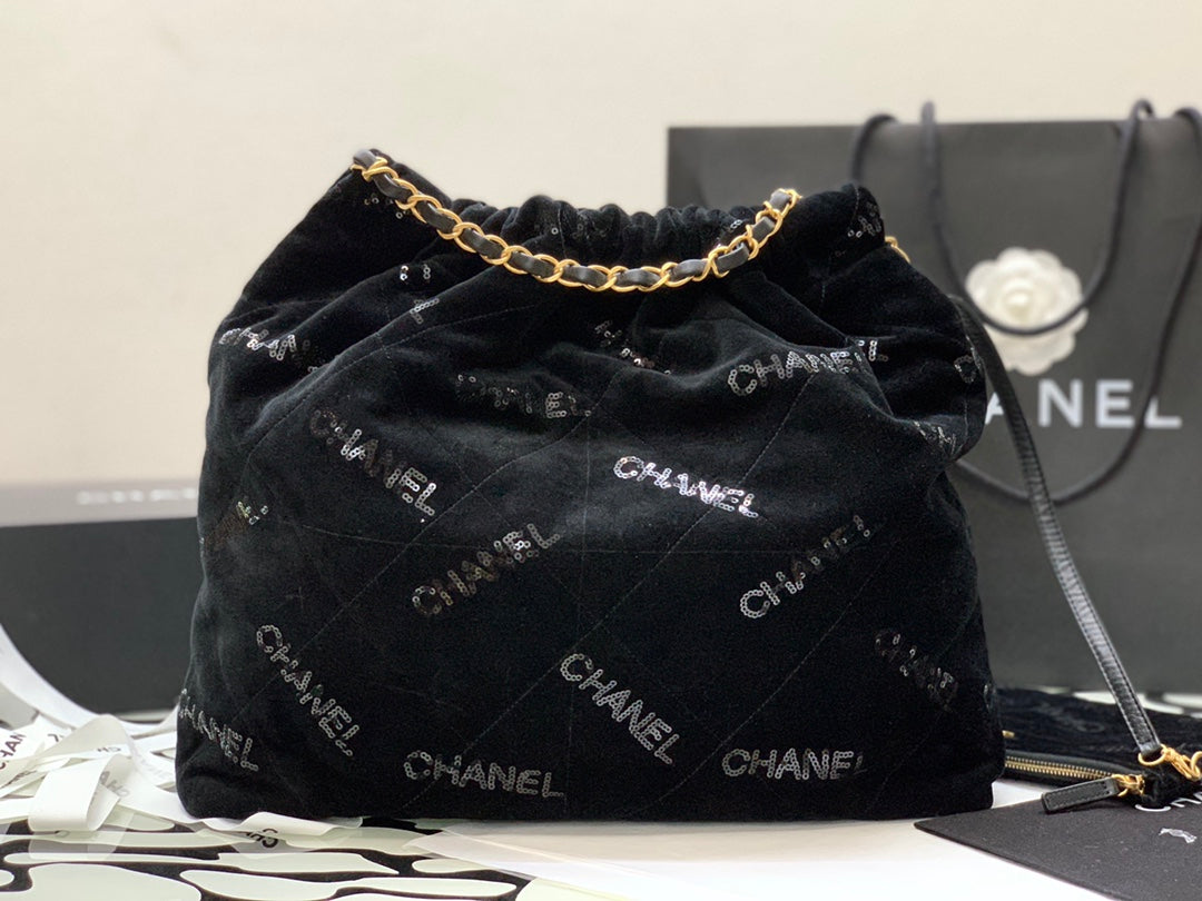 ChanelMedium Chanel22 Handbag Black For Women, Women&#8217;s Bags 16.4in/42cm AS3261 B09102 94305