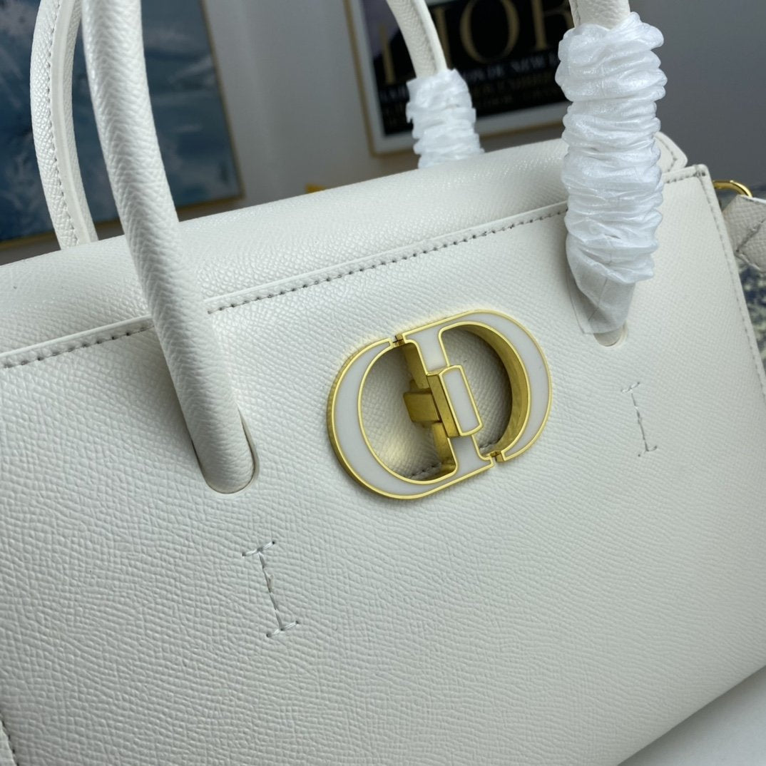 VO - AF Handbags DIR 078