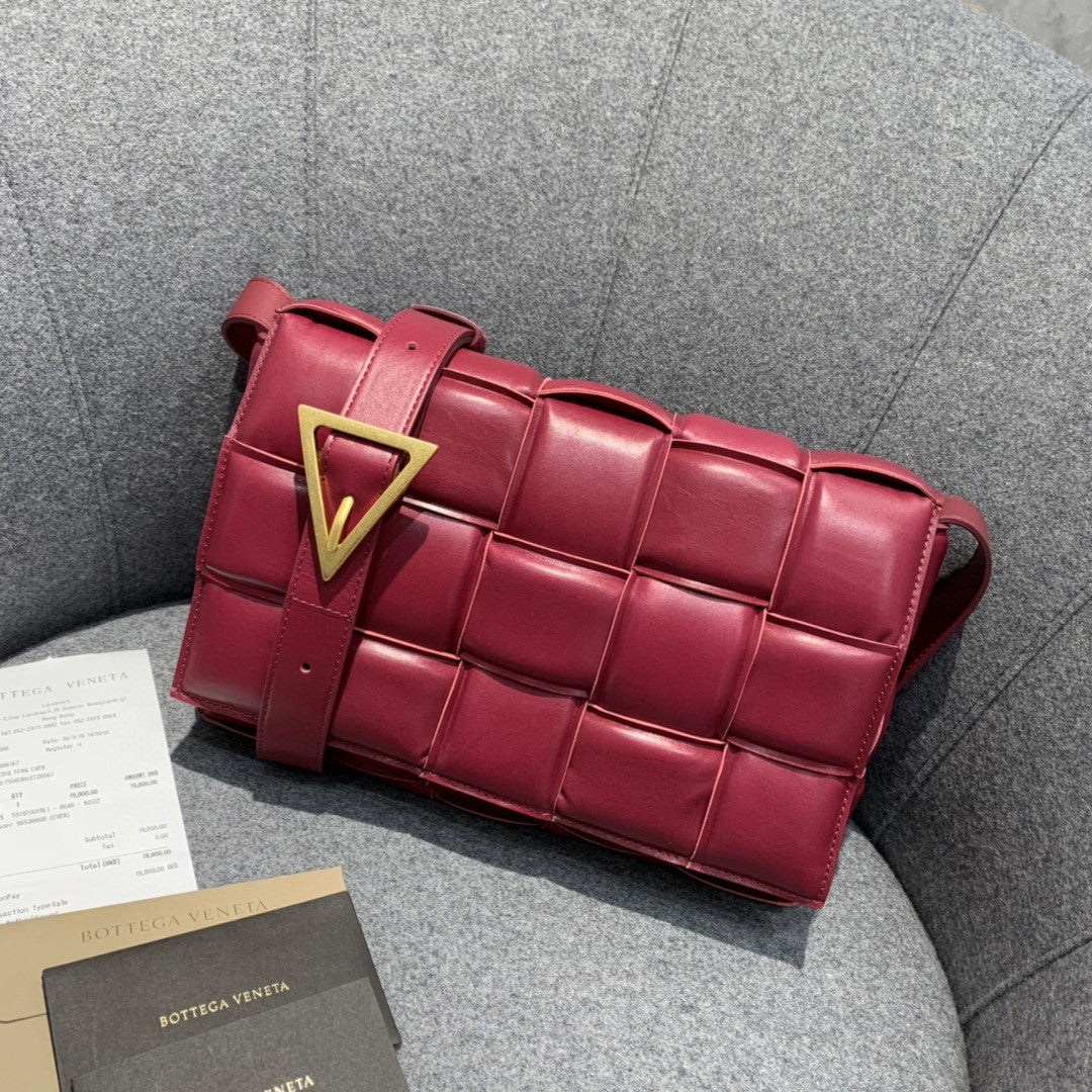 BV Padded Cassette Bag For Women 10.2in/26cm In Dark Red 591970VCQR16358