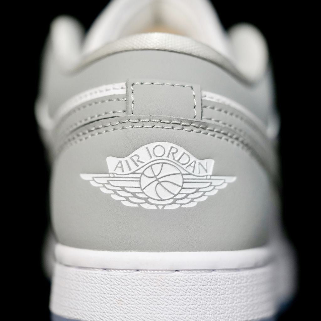 VO - AJ1 low Wolf Grey off-white DIR