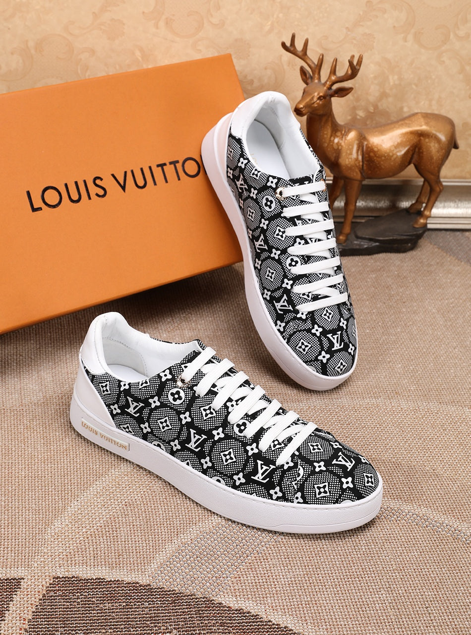 VO - LUV Time Out Black And White Sneaker