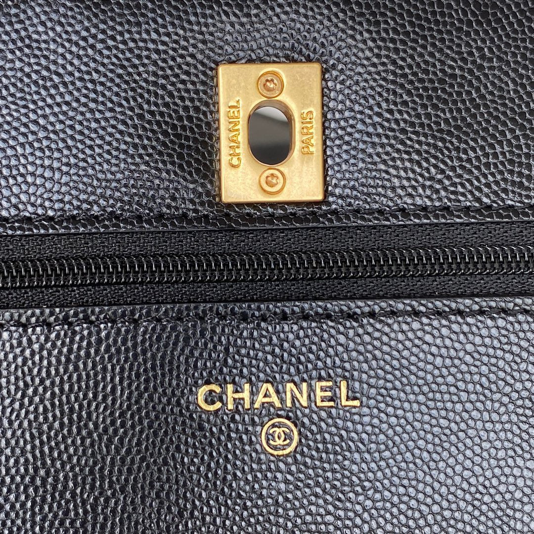 Chanel Clutch With Chain Gold Hardware Black For Women, Women&#8217;s Handbags, Shoulder Bags 7.1in/18cm AP2860