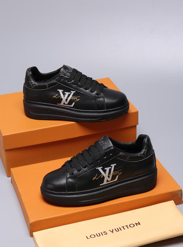 VO - LUV Beverly Hills Brown Sneaker