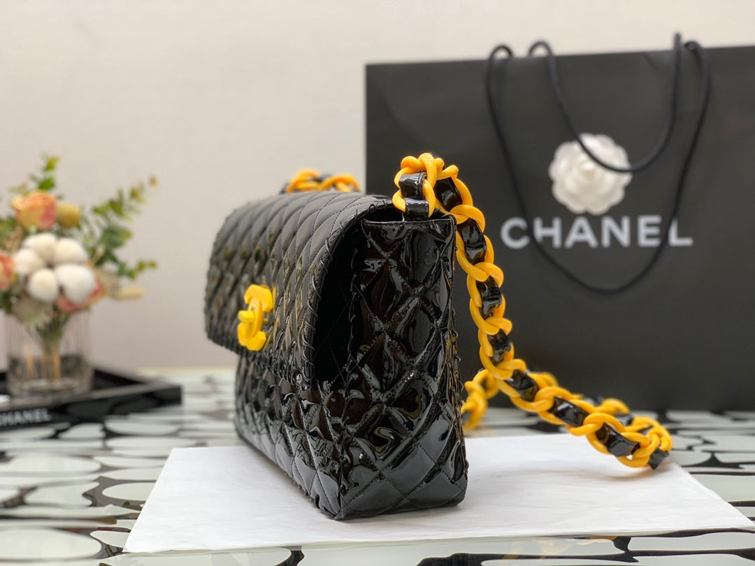 ChanelVinyl Classic Black and Yellow Shoulder bag For Women 29cm/11.5in