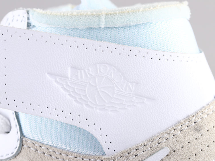 VO -OW x AJ1 Pure White