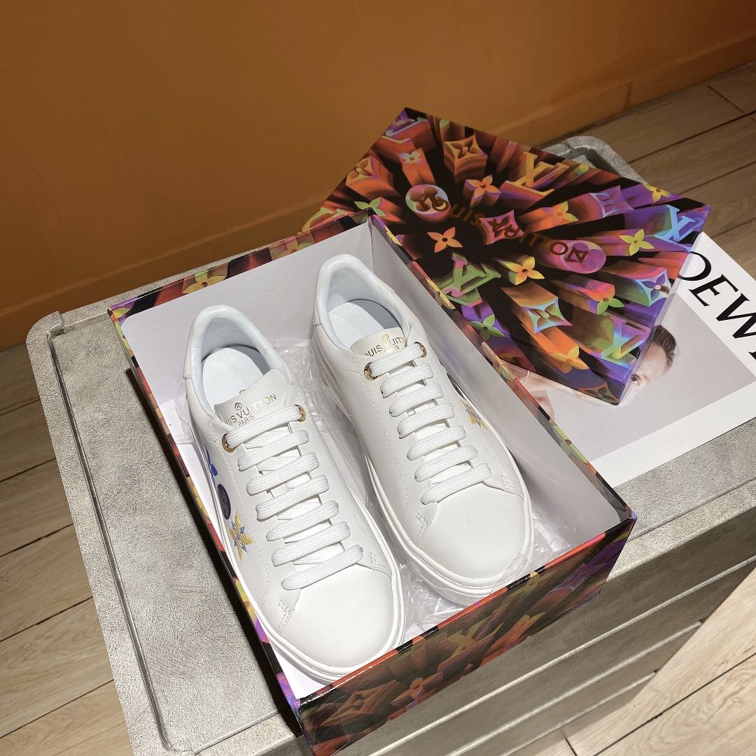 VO - LUV Time Out White Sneaker