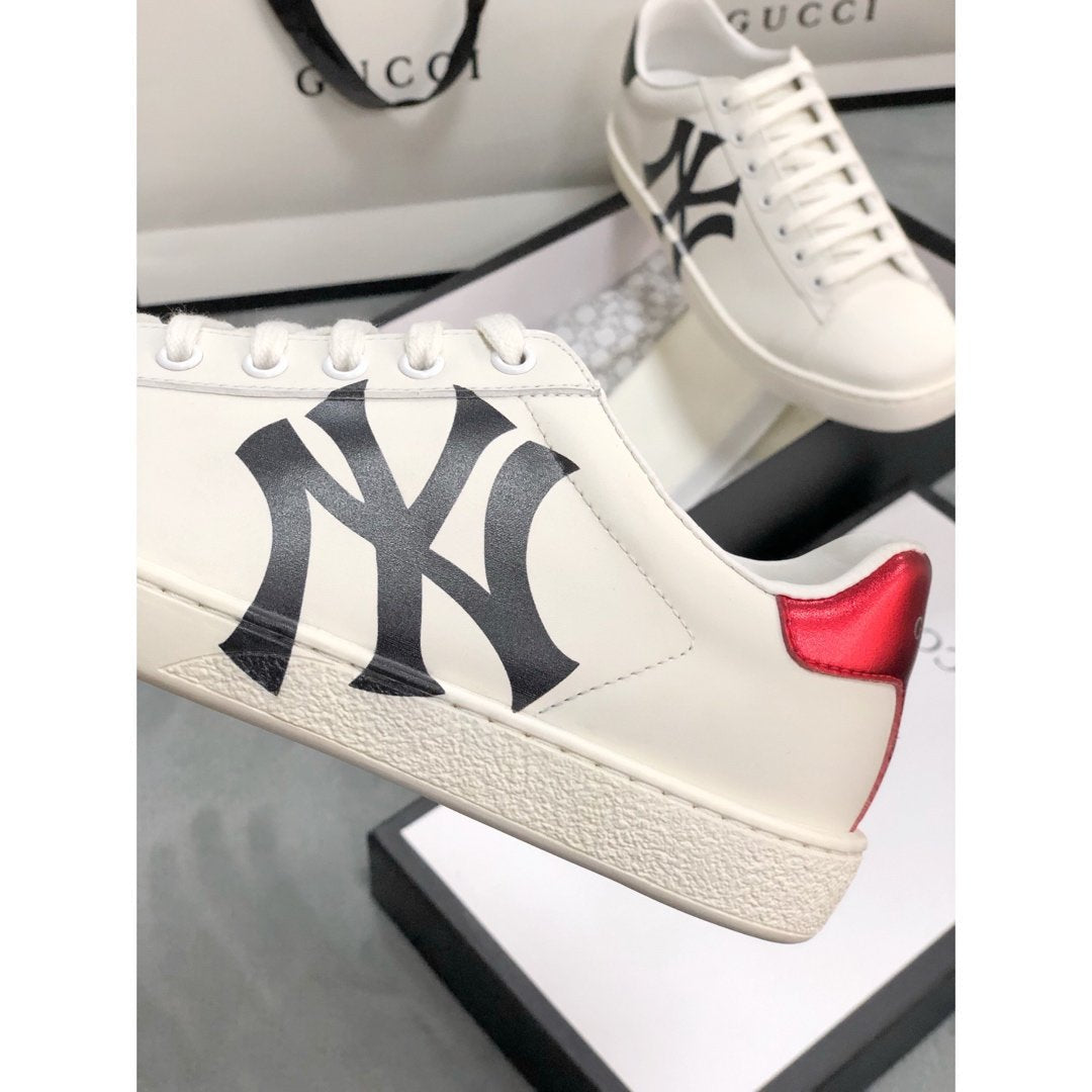 VO - GCI  Ace with MLB  black Sneaker 105