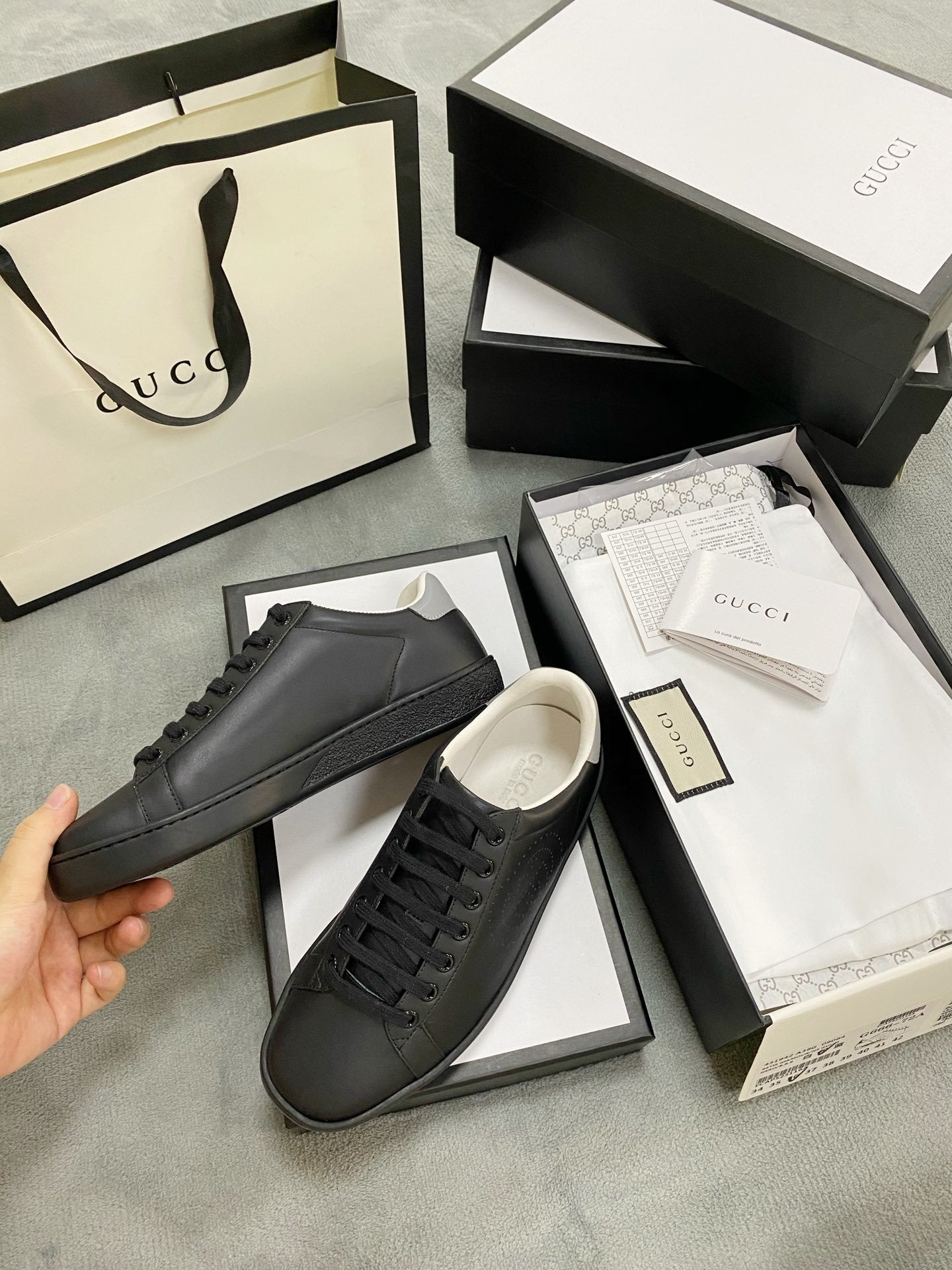 VO - GCI Ace Black   Sneaker 075