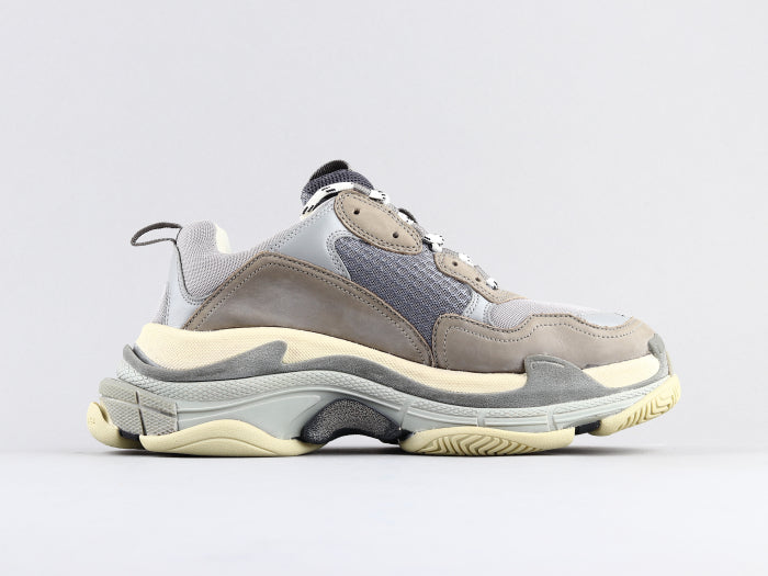 VO - Bla Triple S Grey Sneaker