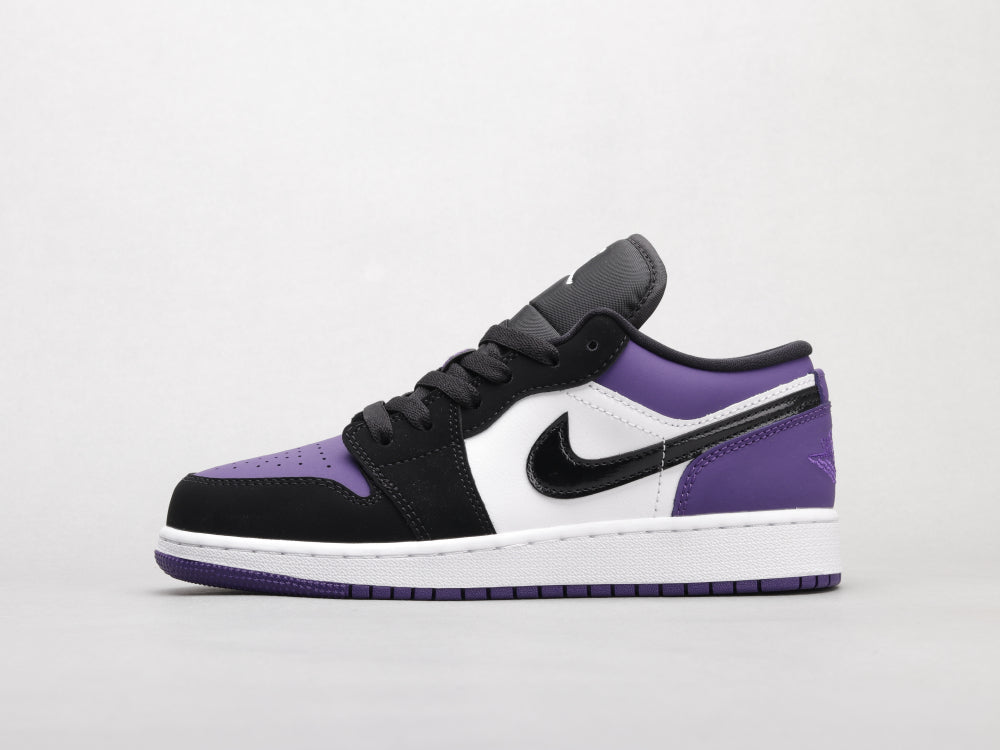 VO - AJ1 Black and purple toes