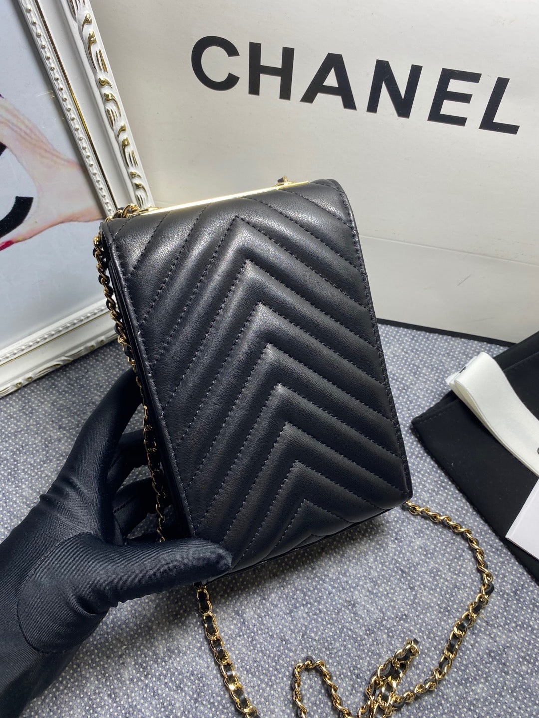 CHL Chevron Trendy CHL Phone Black Bag For Women 18cm/7in