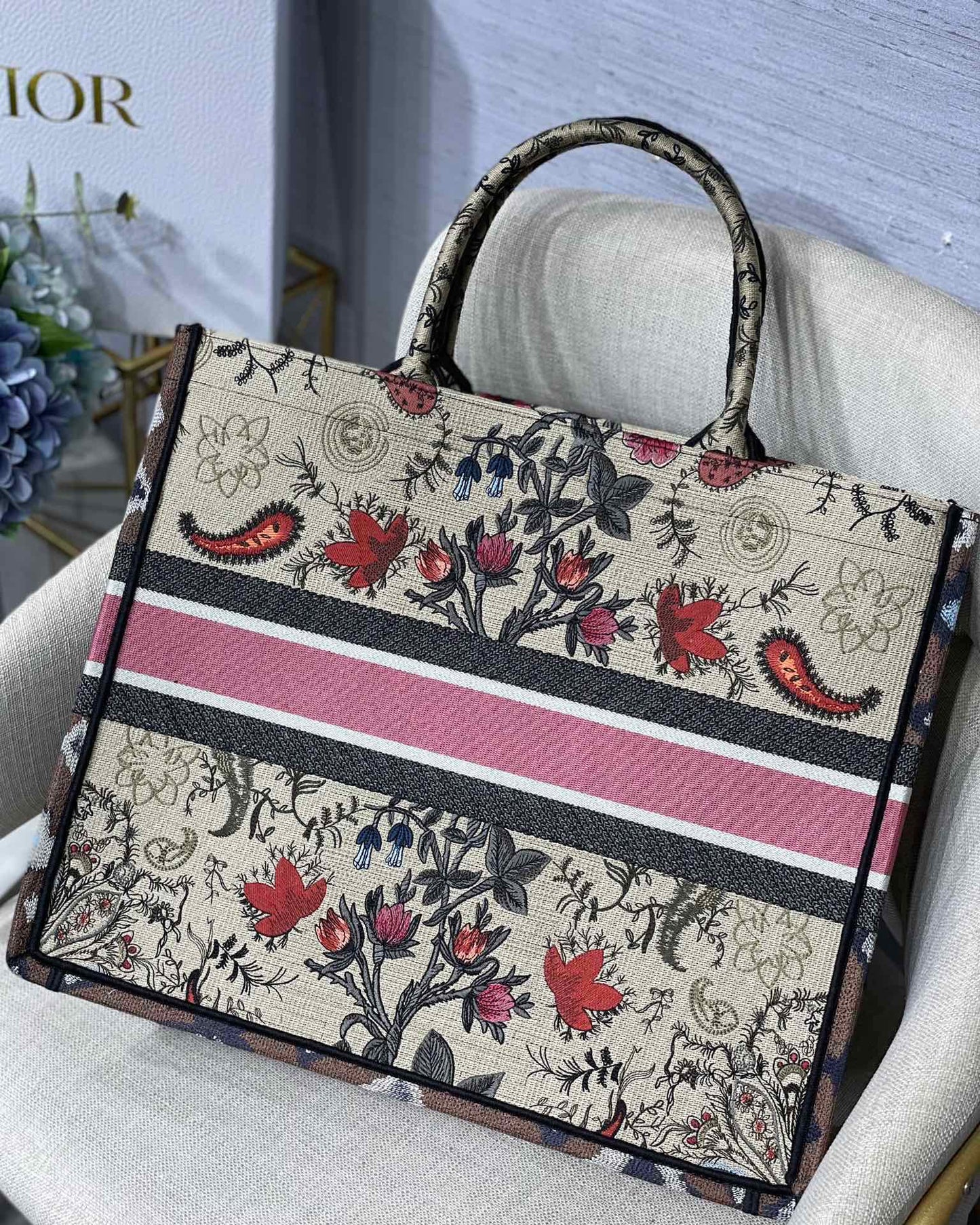 DI Large Book Tote Flowers Embroidery For Women 16.5in/42cm CD M1286ZRIW