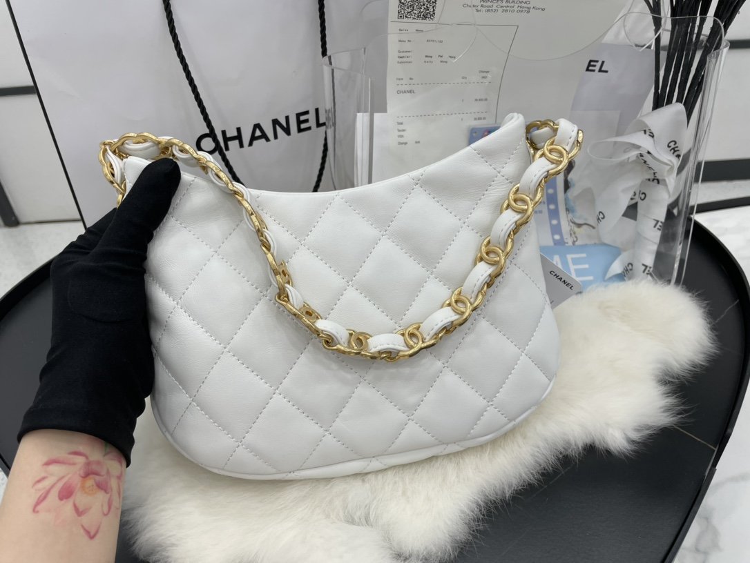 ChanelHobo Handbag White For Women, Women&#8217;s Bags 9.4in/24cm