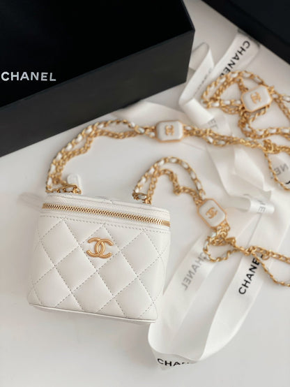 ChanelSmall Vanity With Chain White For Women, Women&#8217;s Bags 4.3in/11cm