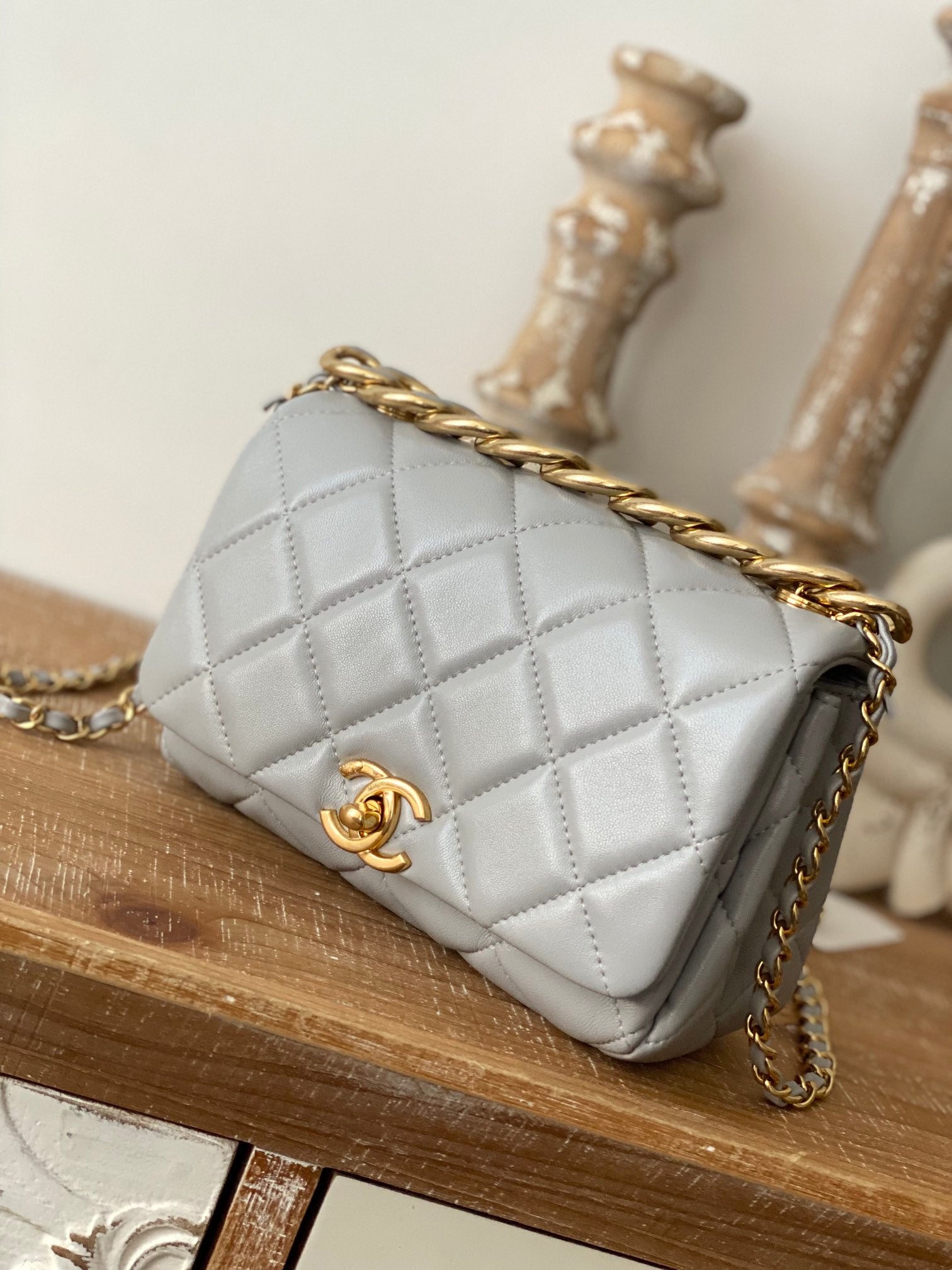 CHL Classic Diamond Flap Bag Gray For Women, Women&#8217;s Bags 9.1in/23cm