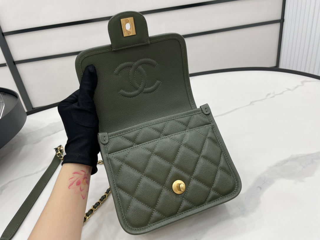 CHL 22K Flap Bag Dark Green For Women, Women&#8217;s Bags 8.1in/20.5cm