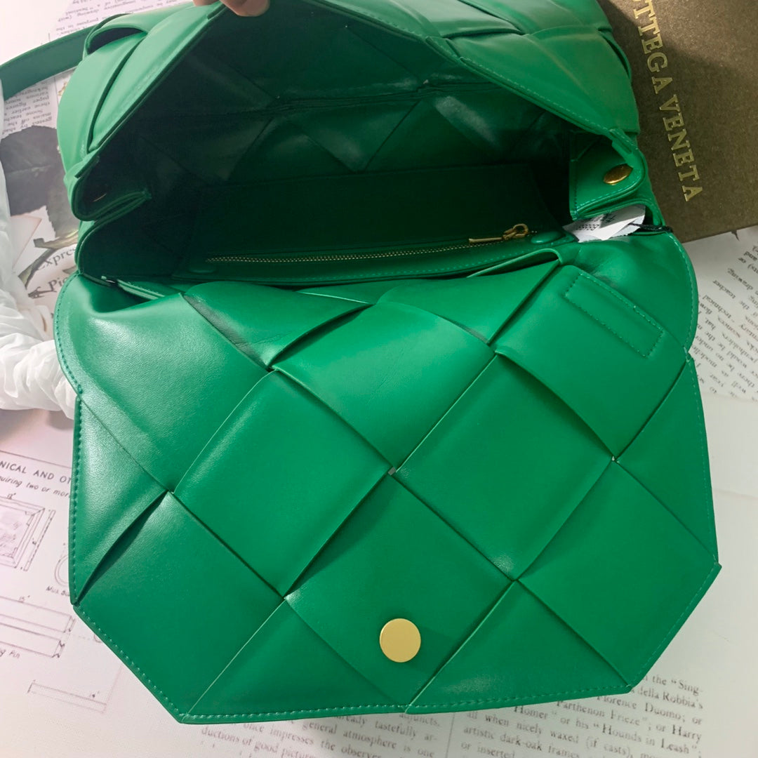 BV Handle Bag Green, For Women, Bags 11.4in/29cm